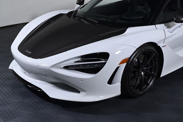 2027 McLaren 750S Spider - 23010536 - 22
