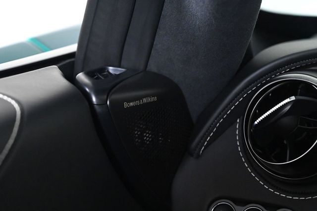 2027 McLaren 750S Spider - 23020775 - 19