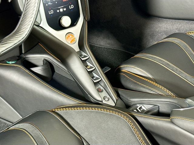 2027 McLaren 750S Spider - 23039594 - 12