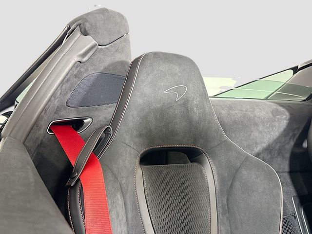 2027 McLaren 750S Spider - 23044221 - 21