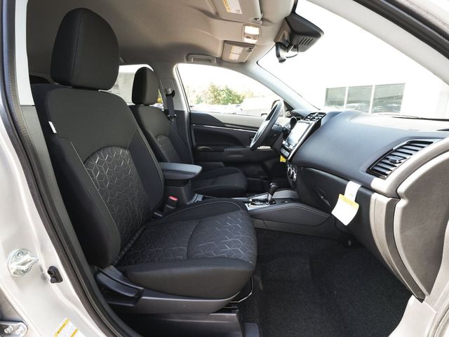 2027 Mitsubishi Outlander Sport 2.0 ES - 23085824 - 37