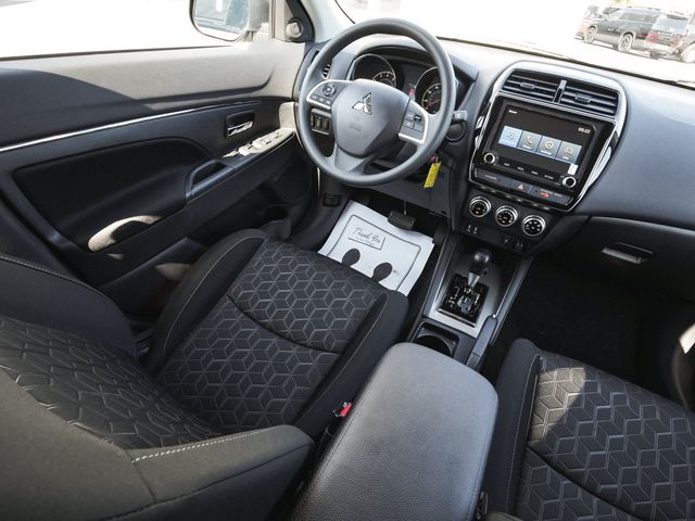 2027 Mitsubishi Outlander Sport 2.0 ES - 23085824 - 40