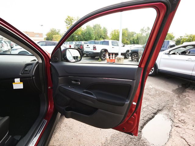 2027 Mitsubishi Outlander Sport 2.0 ES - 23089094 - 14