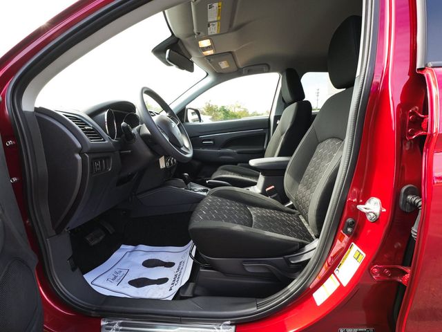 2027 Mitsubishi Outlander Sport 2.0 ES - 23089094 - 30
