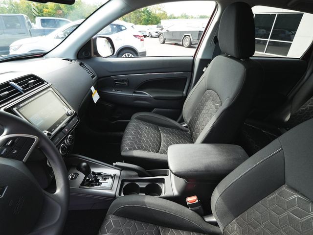 2027 Mitsubishi Outlander Sport 2.0 ES - 23089094 - 31