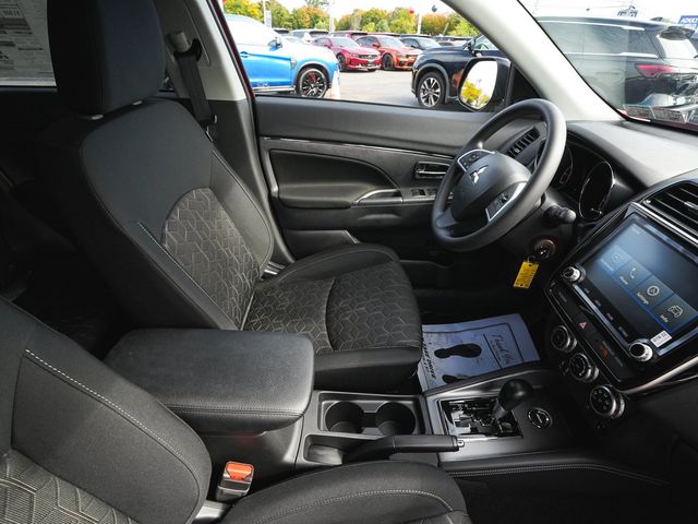 2027 Mitsubishi Outlander Sport 2.0 ES - 23089094 - 37