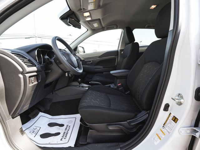 2027 Mitsubishi Outlander Sport 2.0 ES - 23089095 - 29