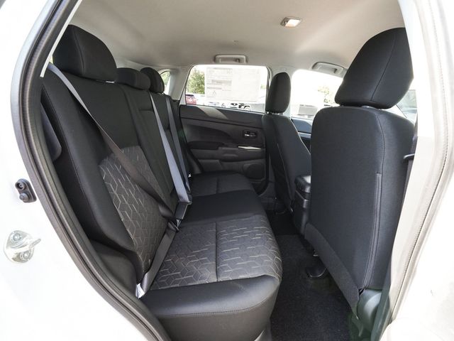 2027 Mitsubishi Outlander Sport 2.0 ES - 23089095 - 34
