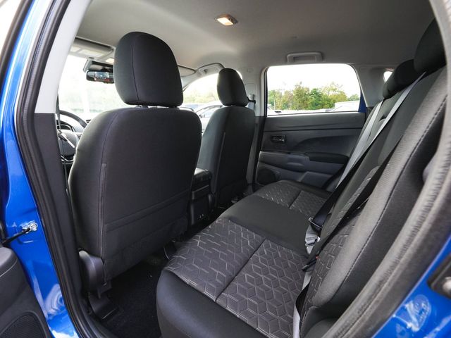 2027 Mitsubishi Outlander Sport 2.0 LE - 23085825 - 31
