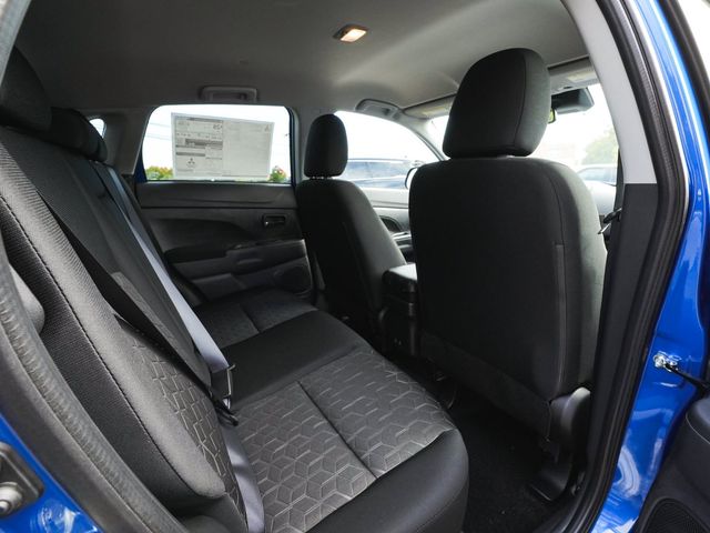 2027 Mitsubishi Outlander Sport 2.0 LE - 23085825 - 34