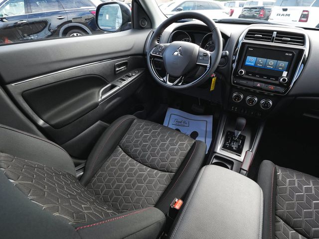 2027 Mitsubishi Outlander Sport 2.0 LE - 23085825 - 38