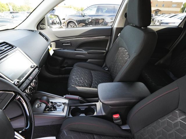 2027 Mitsubishi Outlander Sport 2.0 LE - 23089097 - 32
