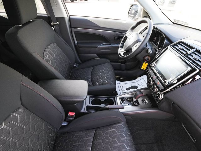 2027 Mitsubishi Outlander Sport 2.0 LE - 23089097 - 39