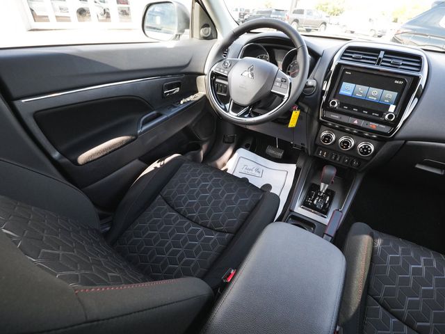 2027 Mitsubishi Outlander Sport 2.0 LE - 23089097 - 41