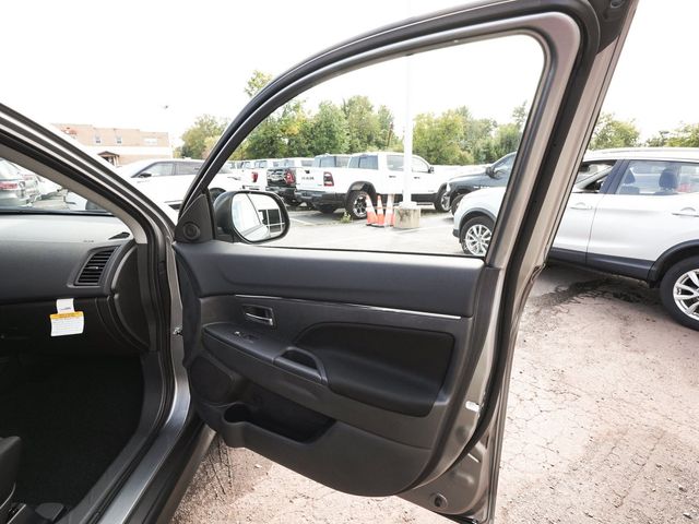 2027 Mitsubishi Outlander Sport 2.0 S - 23085826 - 13
