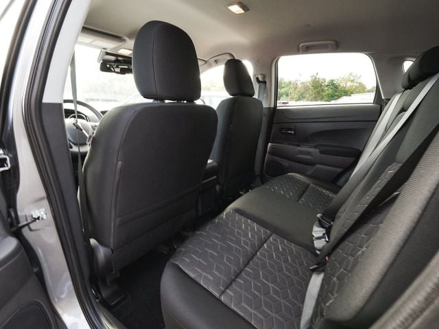 2027 Mitsubishi Outlander Sport 2.0 S - 23085826 - 32