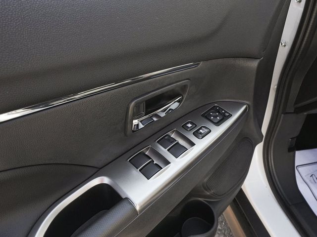 2027 Mitsubishi Outlander Sport 2.0 SE - 23089096 - 11