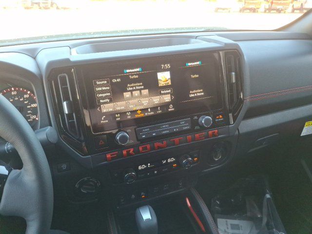 2027 Nissan Frontier PRO-4X - 23086411 - 13