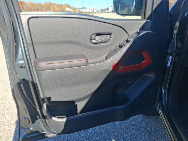 2027 Nissan Frontier PRO-4X - 23099451 - 9