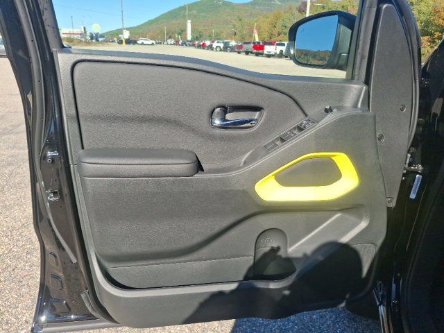 2027 Nissan Frontier SV - 23086410 - 9