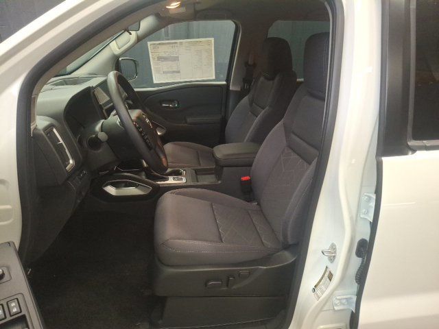 2027 Nissan Frontier SV - 23093175 - 11
