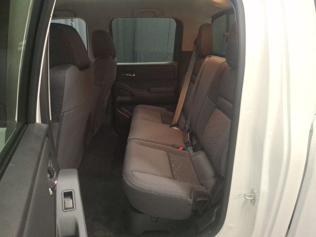 2027 Nissan Frontier SV - 23093175 - 21