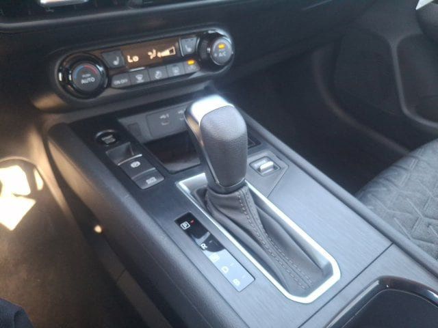 2027 Nissan Kicks SV - 23086412 - 20