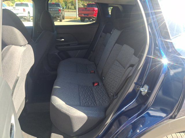 2027 Nissan Kicks SV - 23086412 - 21