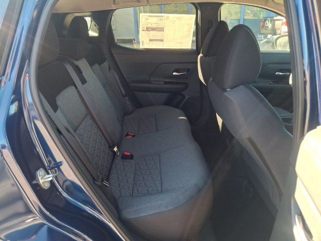 2027 Nissan Kicks SV - 23086412 - 23