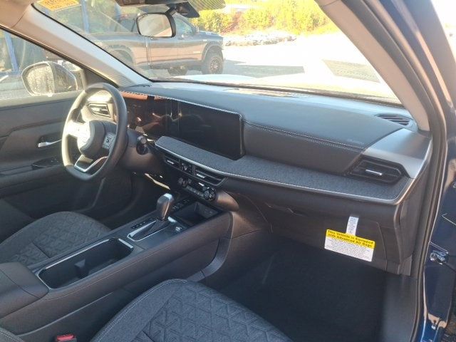 2027 Nissan Kicks SV - 23086412 - 25