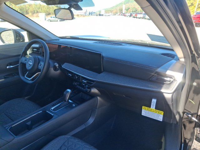 2027 Nissan Kicks SV - 23086414 - 25