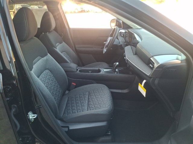 2027 Nissan Kicks SV - 23086415 - 25
