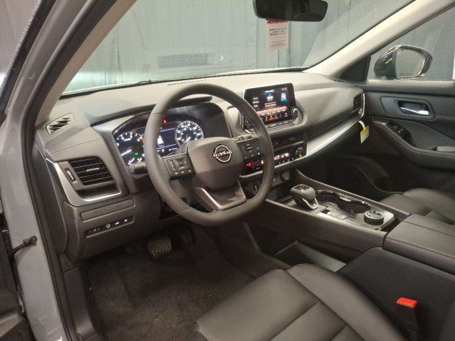 2027 Nissan Rogue Dark Armor - 23093177 - 13