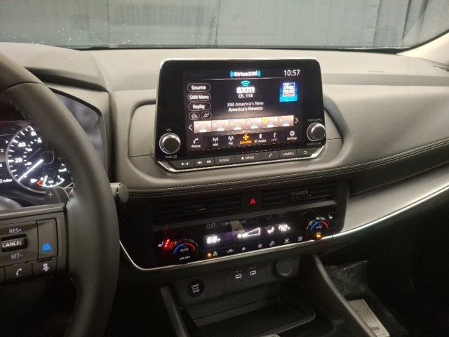 2027 Nissan Rogue Dark Armor - 23093177 - 17