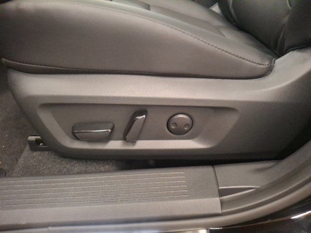 2027 Nissan Rogue Dark Armor - 23093178 - 12