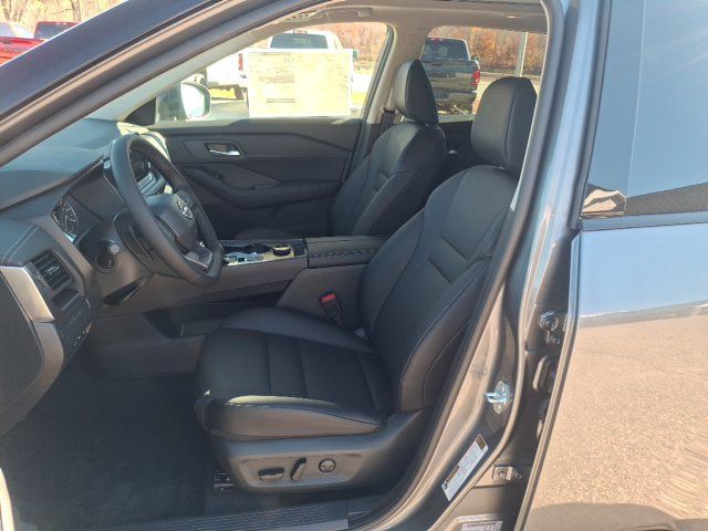 2027 Nissan Rogue Dark Armor - 23099456 - 11