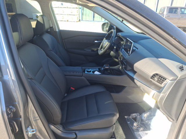 2027 Nissan Rogue Dark Armor - 23099456 - 30