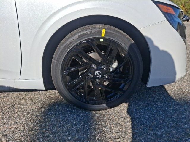 2027 Nissan Sentra SR - 23086419 - 8