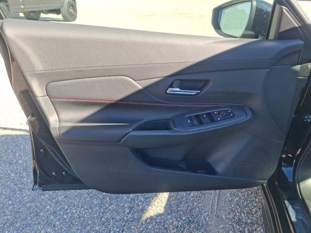 2027 Nissan Sentra SR - 23086420 - 9