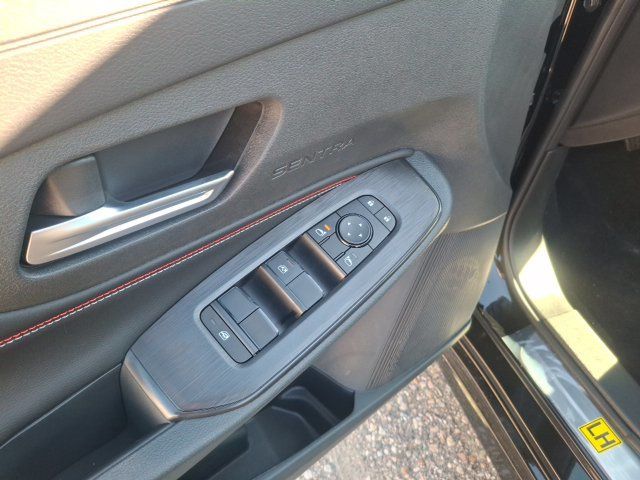 2027 Nissan Sentra SR - 23086420 - 10