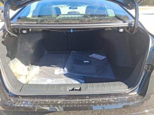 2027 Nissan Sentra SR - 23086420 - 22