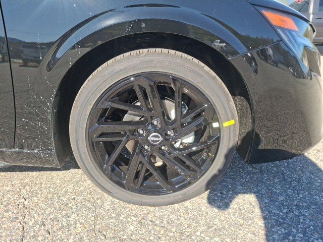 2027 Nissan Sentra SR - 23086420 - 8