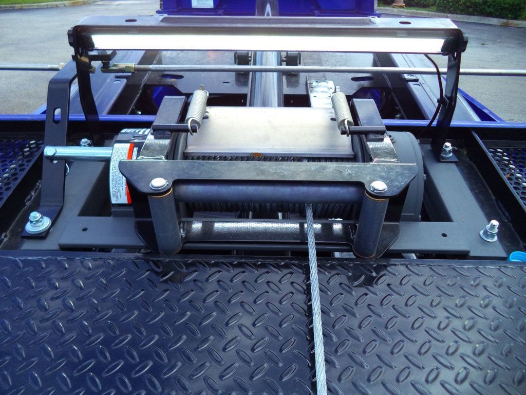 2027 Peterbilt 536 22FT ROLLBACK TOW TRUCK SHARK StepSide Classic - 22050860 - 21