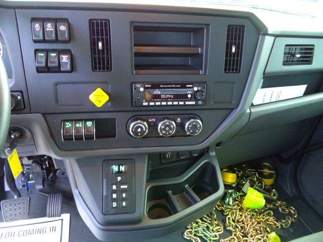 2027 Peterbilt 536 22FT ROLLBACK TOW TRUCK SHARK StepSide Classic - 22050860 - 42