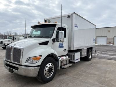 2027 Peterbilt 537