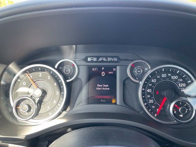 2027 Ram 1500 BIG HORN CREW CAB 4X4 5'7 BOX - 23077161 - 12