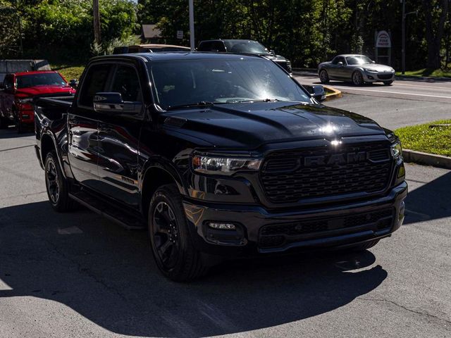 2027 Ram 1500 BIG HORN CREW CAB 4X4 5'7 BOX - 23077704 - 2