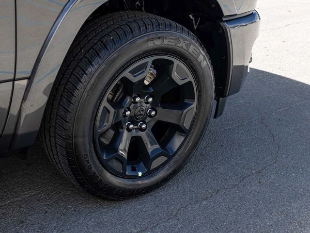 2027 Ram 1500 BIGHORN/LONESTAR CREW 4X4 - 23079037 - 8