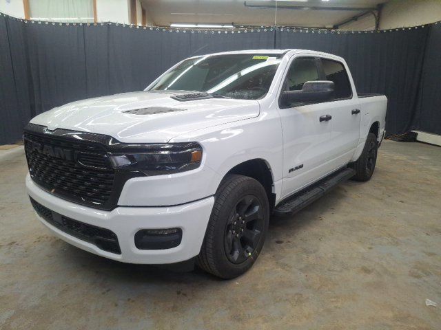 2027 Ram 1500 EXPRESS CREW CAB 4X4 5'7 BOX - 23077160 - 2