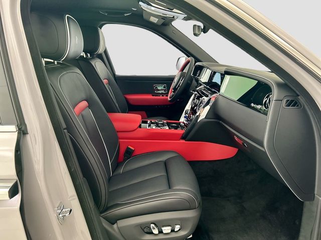 2027 Rolls-Royce Cullinan Sport Utility - 23028958 - 18